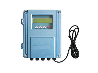 ultrasonic flow meters